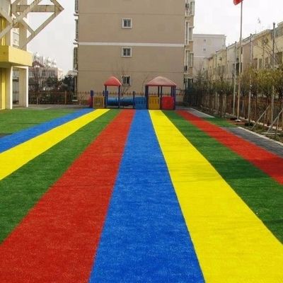 قرمز زرد آبی بنفش مصنوعی بچه ها چمن چمن رنگین کمان باند تراکم 22050 بخیه / متر مربع